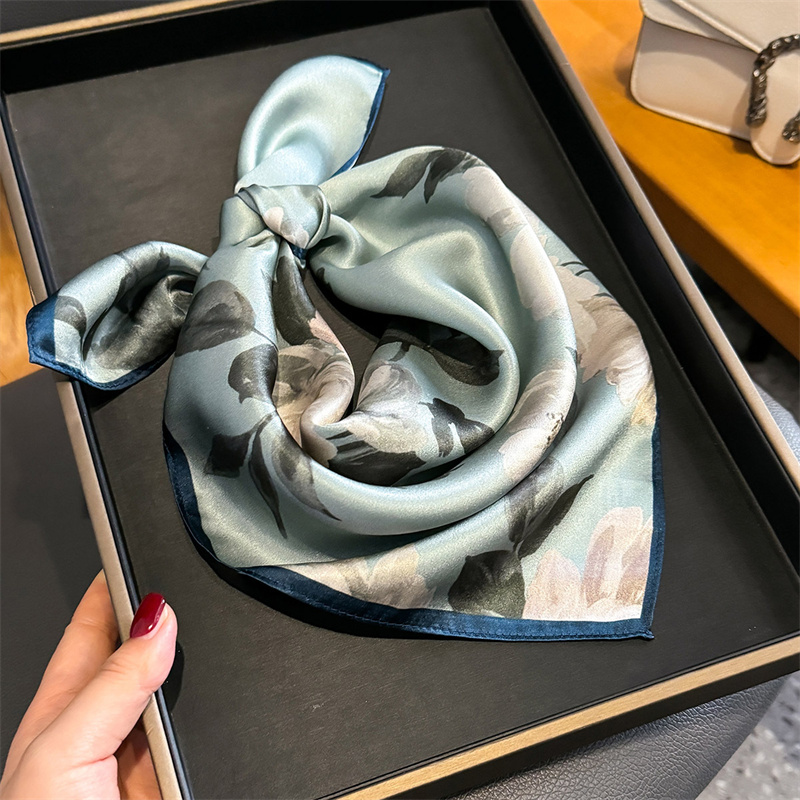 100% Seide Schal Bandana Fraue – Scarf Silk Square Bewertung und Preis